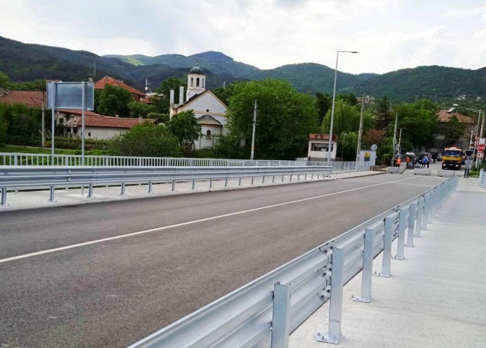 Отвориха за движение новия мост над Струма на пътя Симитли-Разлог