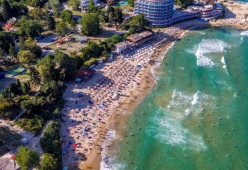 Шокиращи цени по морето: Семейства се бъркат с над 5000 лв. за седмица почивка