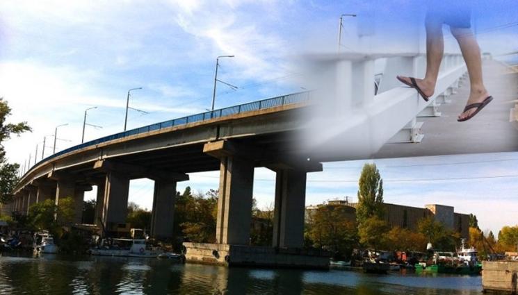 Полицаи спасиха живота на мъж, тръгнал да скача от Аспаруховия мост