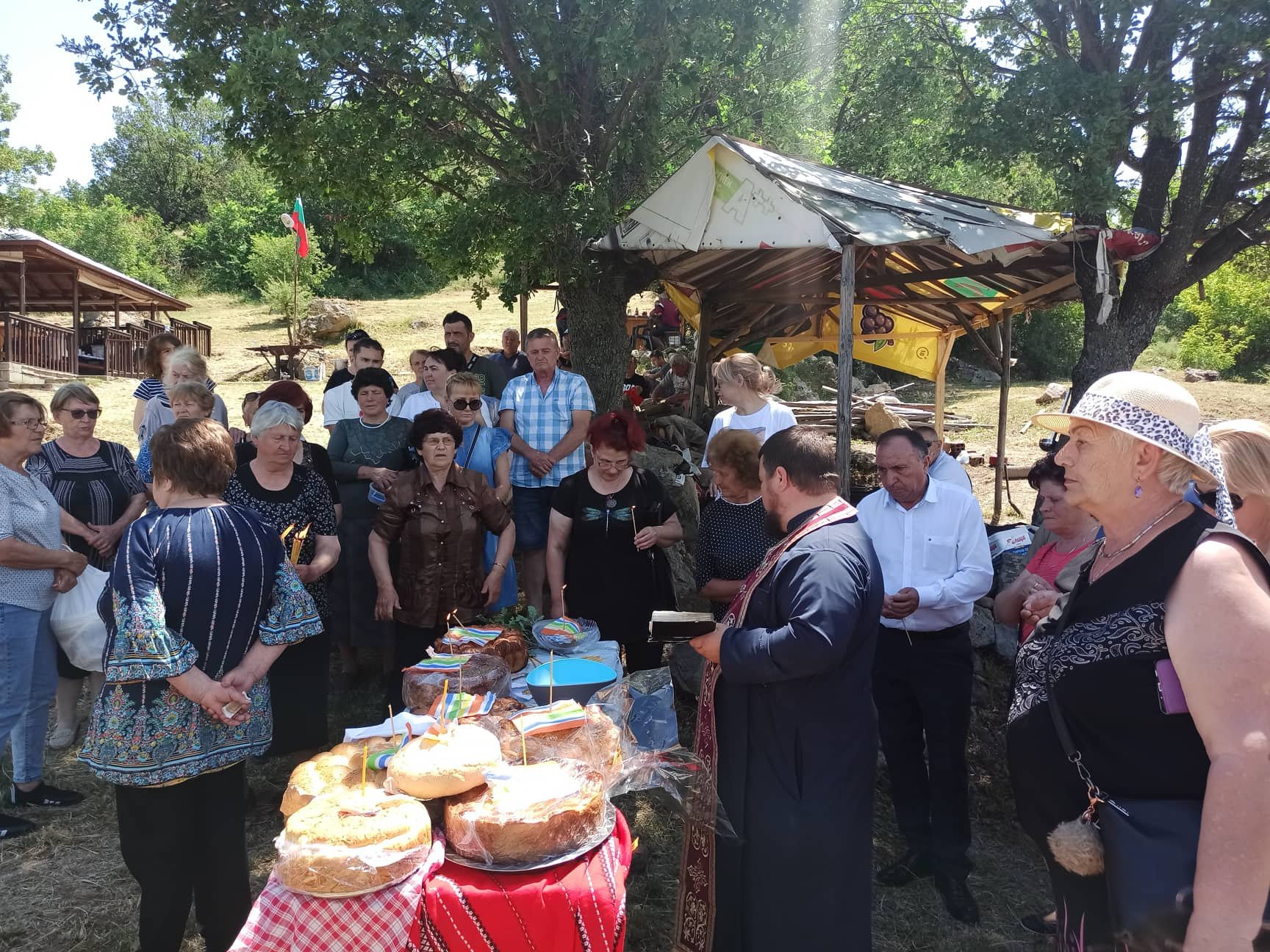 Областният управител Сарандев гостува за Спасовден на община Струмяни