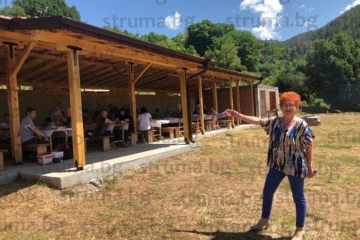 Стотици съборяни празнуваха Спасовден в благоевградското Горно Хърсово и си пожелаха да се сбъдне мечтата им – махала Акациите да се електрифицира