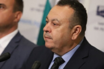 Хамид Хамид: Да подкрепим кабинет на Петков? Шегувате ли се?