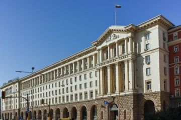 Правителството отпусна допълнително пари за МЗ, МВР и МО