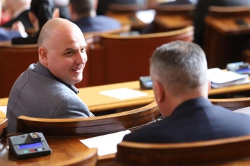 Отцепилите се от ИТН депутати са минали на детектор на лъжата дали са купени