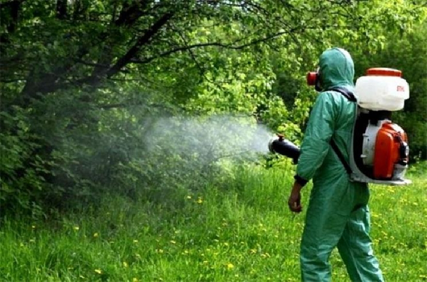 Община Благоевград с повторно третиране на тревните площи срещу кърлежи