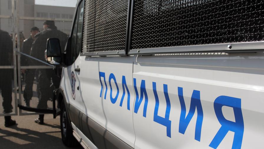 Полицията обискира хотели в Благоевград и Сандански заради жрици на любовта