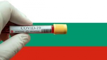 Експерти предлагат въвеждане отново на COVID мерки у нас