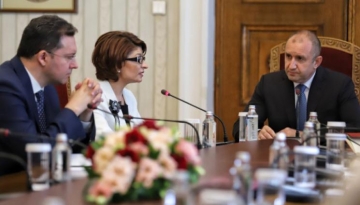 ПАРЛАМЕНТАРНА РУЛЕТКА: ГЕРБ получиха папката, но веднага я върнаха