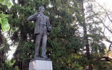 Поклон за Вапцаров в Банско