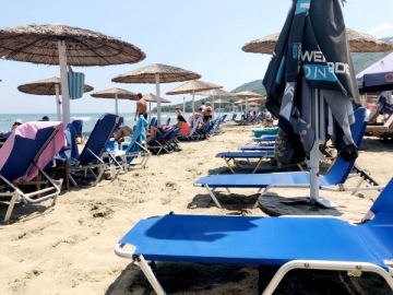 Почивката на море поскъпва в пика на сезона