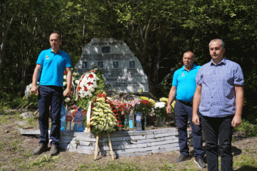 Инж. Гърменов почете паметта на екипажа на МИ-17