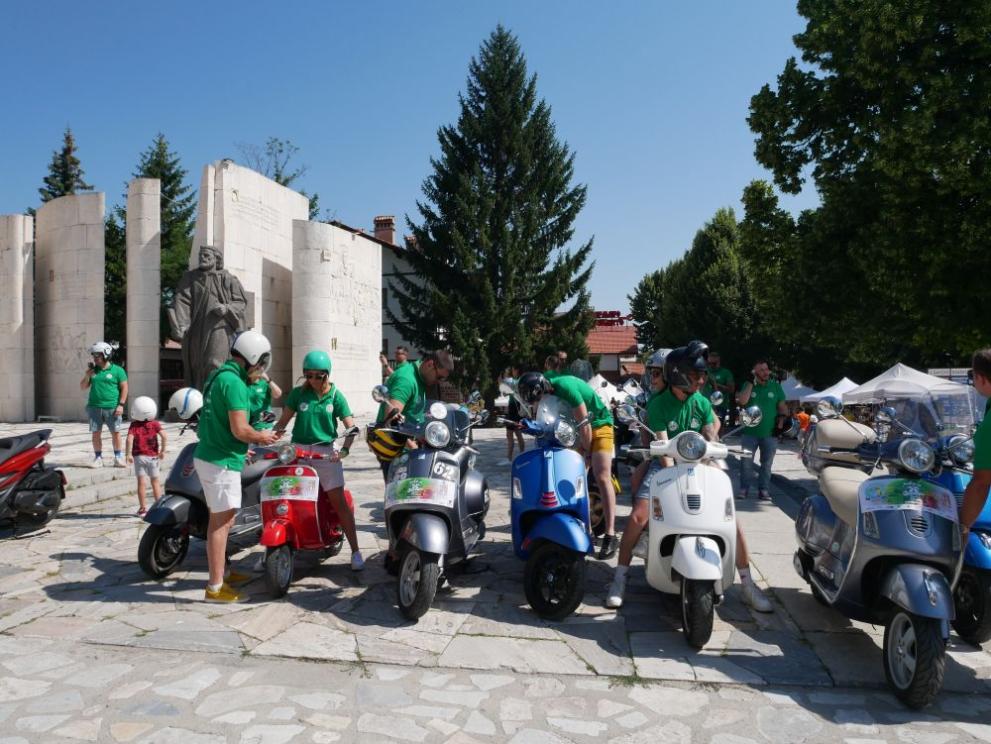 Цветни мотори приковаха погледите на гости и туристи в Банско