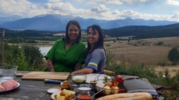 Заснеха серия от известното кулинарно шоу  Вкусовете на света  в Бачево