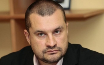 Служебният кабинет действа като Гестапо, смята политолог