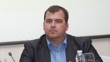 Държавата спира износа на дърва заради сериозен дефицит