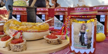 Първи фестивал на лютеницата в село Логодаж – аромат, вкус, традиции