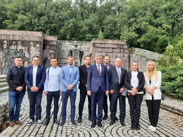 ДОВЕРИЕТО Е ПЪТЯТ КЪМ УСПЕХА КАЗА СТЕФАН ЯНЕВ ПРИ ОТКРИВАНЕТО НА  ПРЕДИЗБОРНАТА КАМПАНИЯ НА БЪЛГАРСКИ ВЪЗХОД НА САМУИЛОВА КРЕПОСТ
