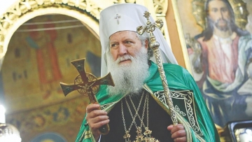 Патриарх Неофит е в болница