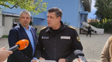 МВР, НАП, БАБХ и РДГ щурмуват Разлог