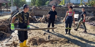 Доброволно формирование  Георги Измирлиев – Македончето  в помощ на бедстващите хора в Карловско
