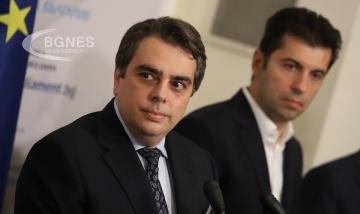 Асен Василев: Както ние си носехме кръста, сега ГЕРБ да го направи