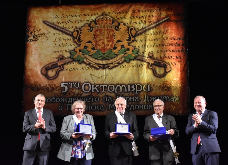 Кметът Стоянов на тържествена сесия на ОбС по повод 5 октомври: Това е истинският ден за размисъл