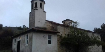 Църквите  Св. Неделя” и  СВ. Петка” в Симитли отварят широко врати за миряните на Петковден