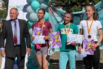 Трима атлети на  Джордан  Благоевград с медали в Куманово