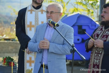 Община Сандански закупи специализирани камиона за сметосъбиране и транспортиране на битови отпадъци