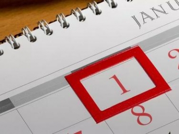 7 дълги уикенда през 2023 година, 248 са работните дни
