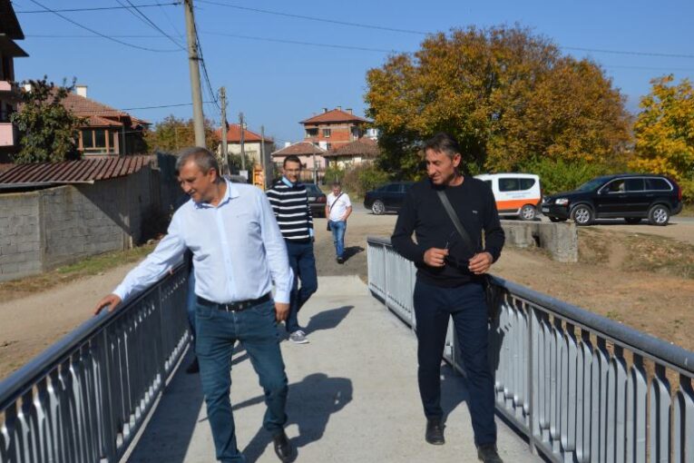 Община Благоевград възстанови мост в с. Покровник, разрушен от придошлите води на река Четирка преди години