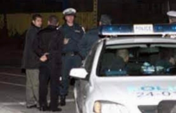 Удар на криминална полиция в Благоевград! Арестуваха таксиметров бос за търговия с дрога