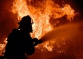 Мъж загина при пожар в дома си