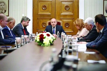 Радев разпореди избори през март