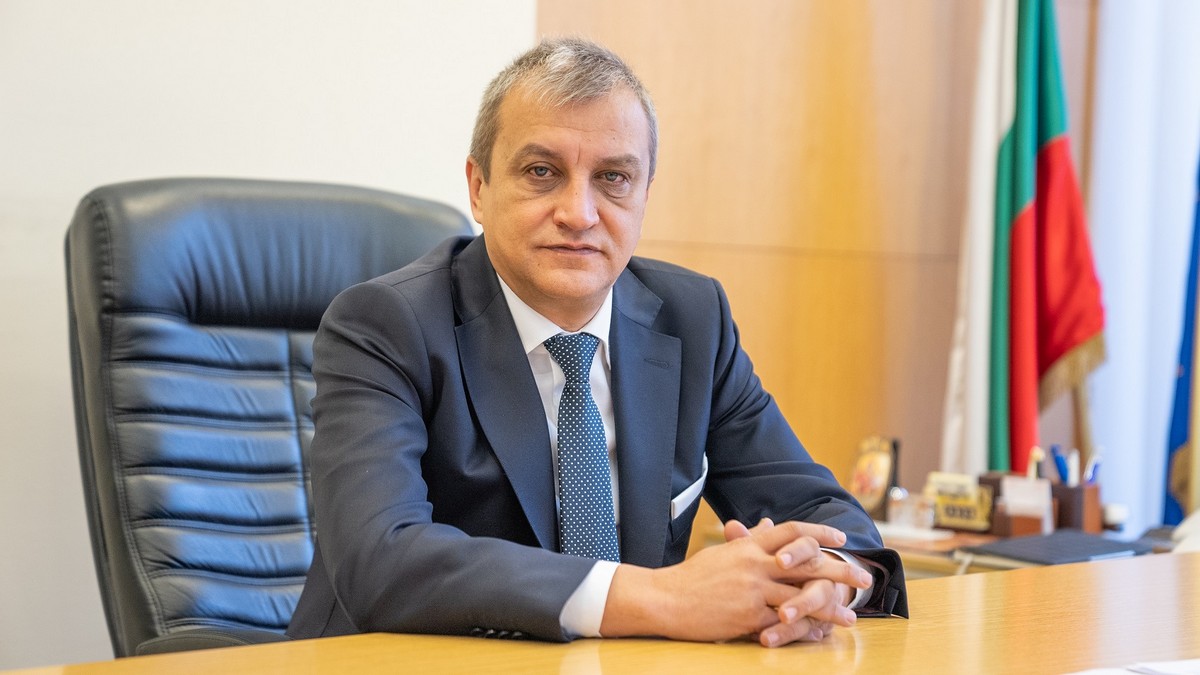 Кметът Илко Стоянов: Призовавам областния управител да оттегли жалбата си за такса смет, в противен случай жителите на Благоевград ще плащат повече