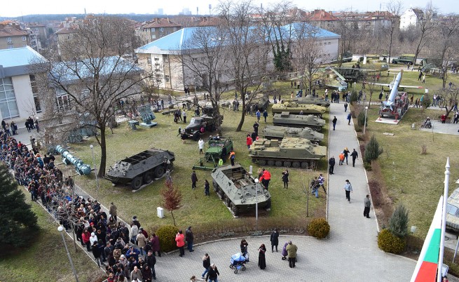 Националния военноисторически музей в София стана на 99 години