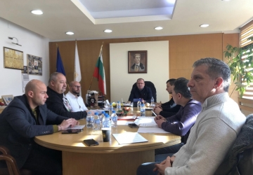 Общински съвет Благоевград заседава този петък