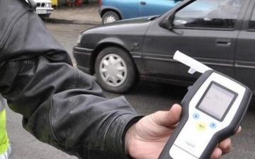 В Пиринско: Хванаха дрогиран водач, увредиха врата в дома на прокурорка