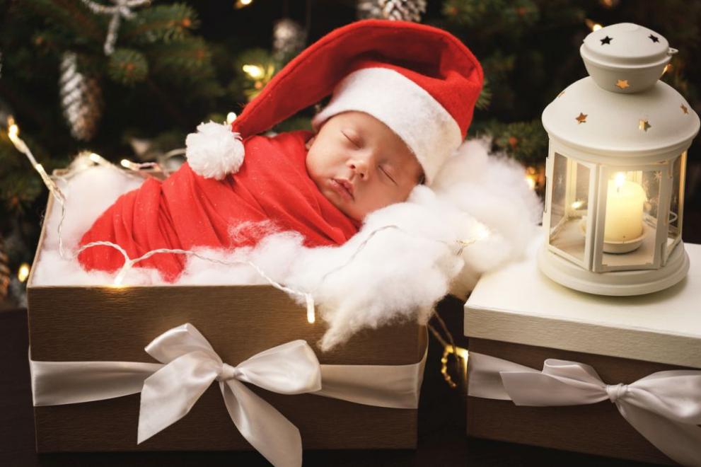 Благословия! Малка красавица изплака навръх Коледа в МБАЛ Благоевград