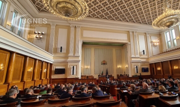 Маркет линкс : 51 смятат, че при неуспех на това НС, отговорност носят всички партии и президентът