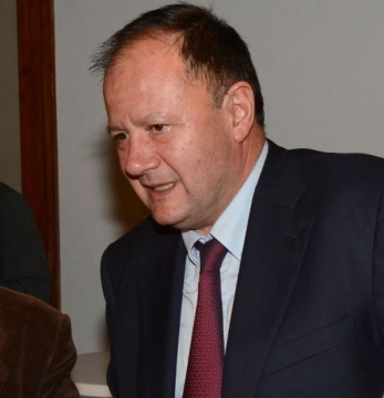 Миков: Пряката демокрация може да се използва, за да сплоти, а не да разедини един народ