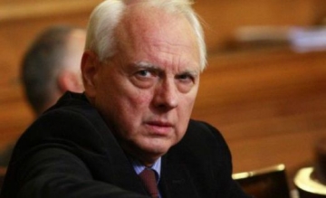 Велизар Енчев внесе законопроект срещу избора на гуверньор на БНБ
