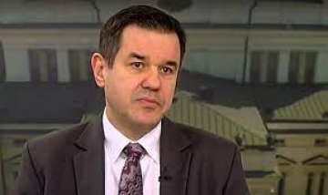 Стоянов: Ако през май се реши, че влизаме в еврозоната, от 1 юни цените ще са и в евро, и в лева