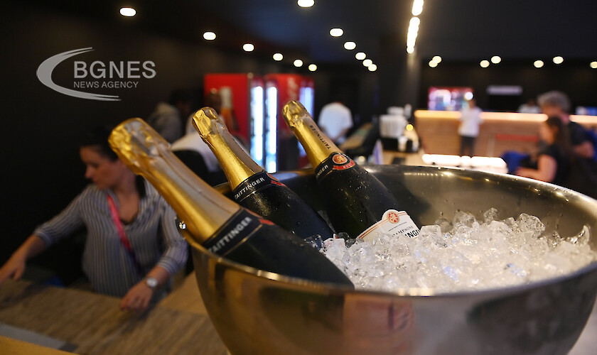 Шампанското с рекордни продажби през 2022 г.