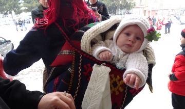 Отбелязваме Деня на родилната помощ – Бабинден! Ето какви са поверията и кoй има имен ден