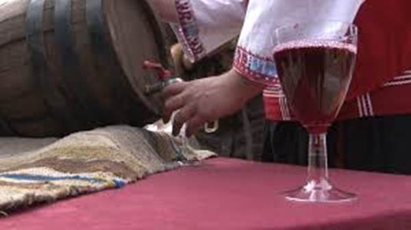В Петрич избират Цар на виното