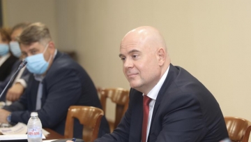 Антикорупционен фонд: Обосновката за санкционирането по Магнитски на Владислав Горанов повдига много сериозни въпроси за поведението на главния прокурор Иван Гешев
