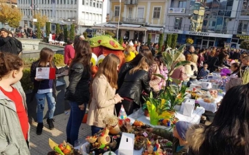 Петричани в дарителска акция за дете