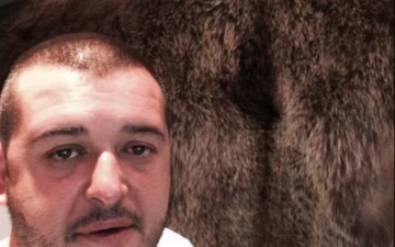 Конфискуват семейното имущество на Бахамата