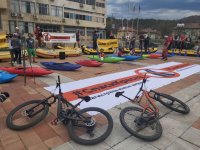 Протест срещу преминаването на АМ Струма през Кресненското дефиле